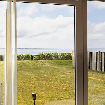 2 Bedroom Amazing In V * Esbjerg