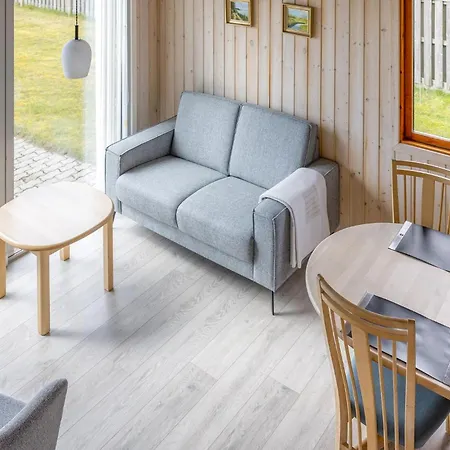 2 Bedroom Amazing In V Дом отдыха