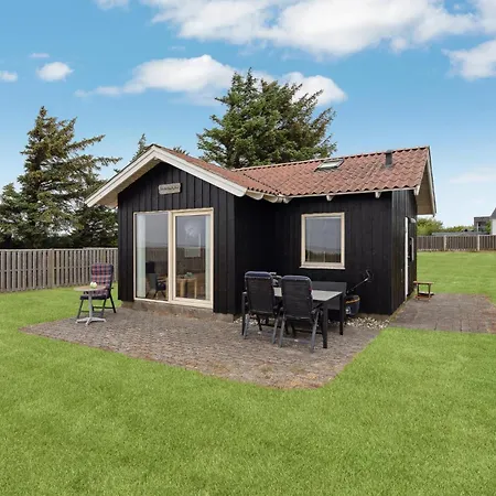 2 Bedroom Amazing In V Feriehus